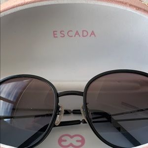 ESCADA vintage sunglasses, black metal frame